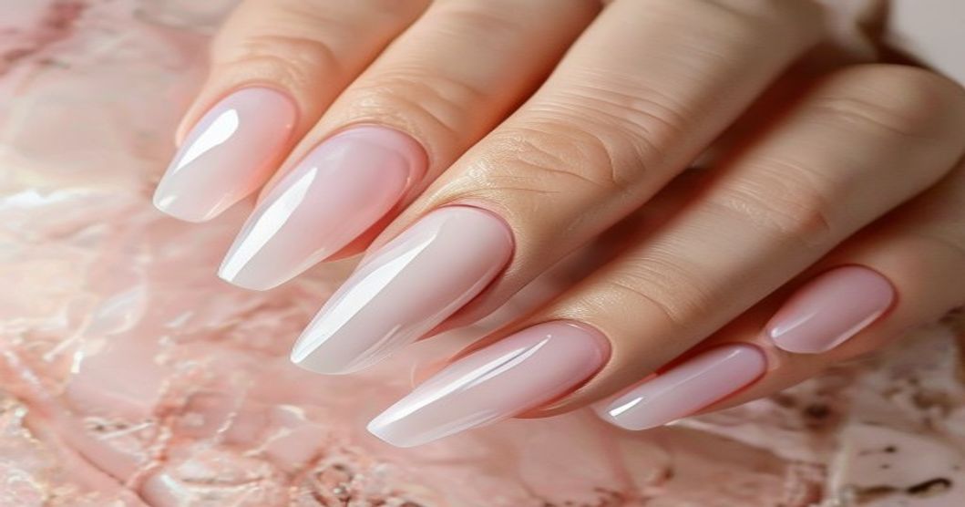 French Manikür mü, Classic Tırnak mı? 2026 Trendleri